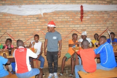Noël-Circo-Rwanda-1
